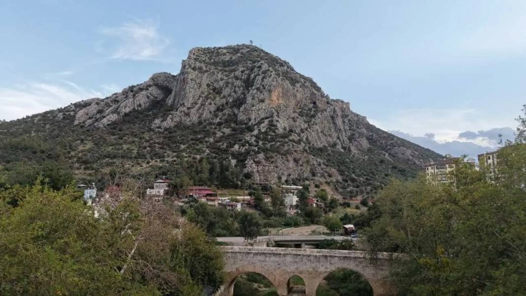 Adana’da Roma Mirası Doğayla İç İçe! Ziyaretçileri Büyülüyor 4